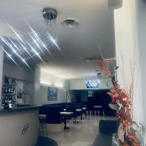 Hotel Holiday- Finestrella