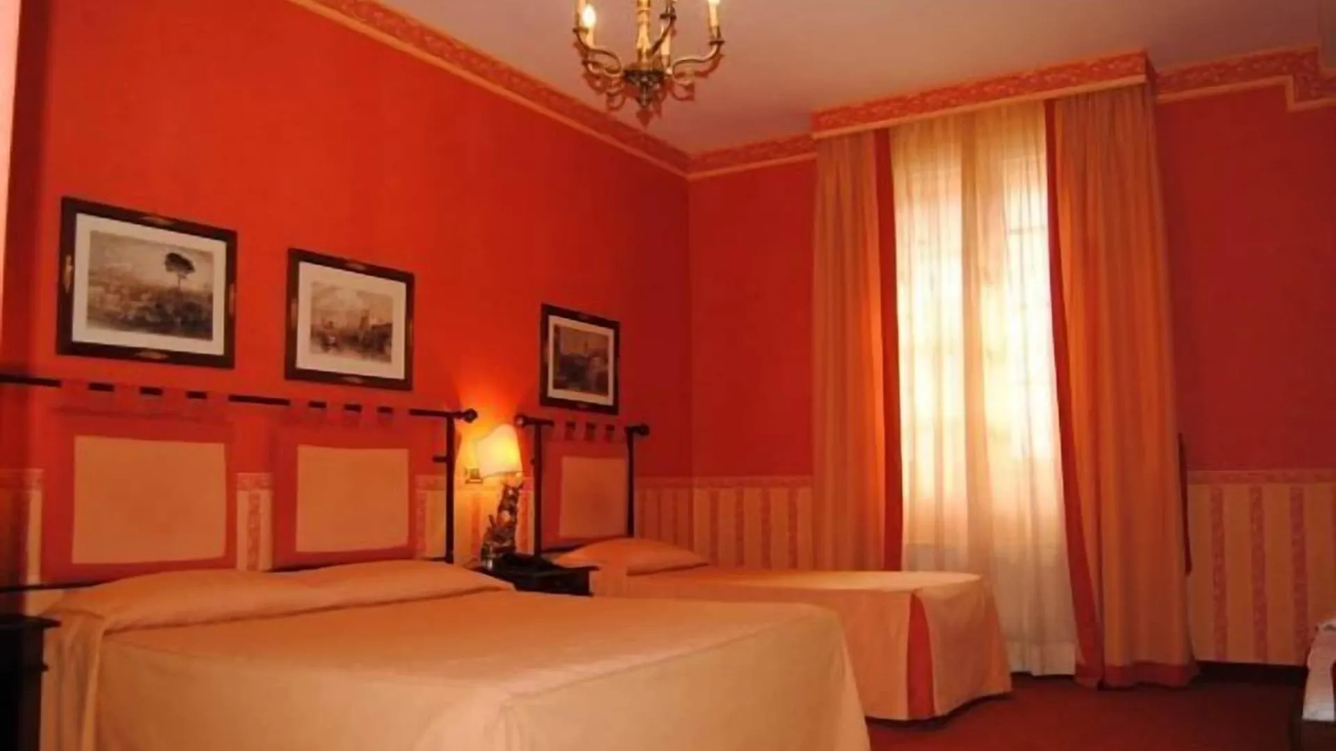 Il Canale Hotel Bologna 3*,